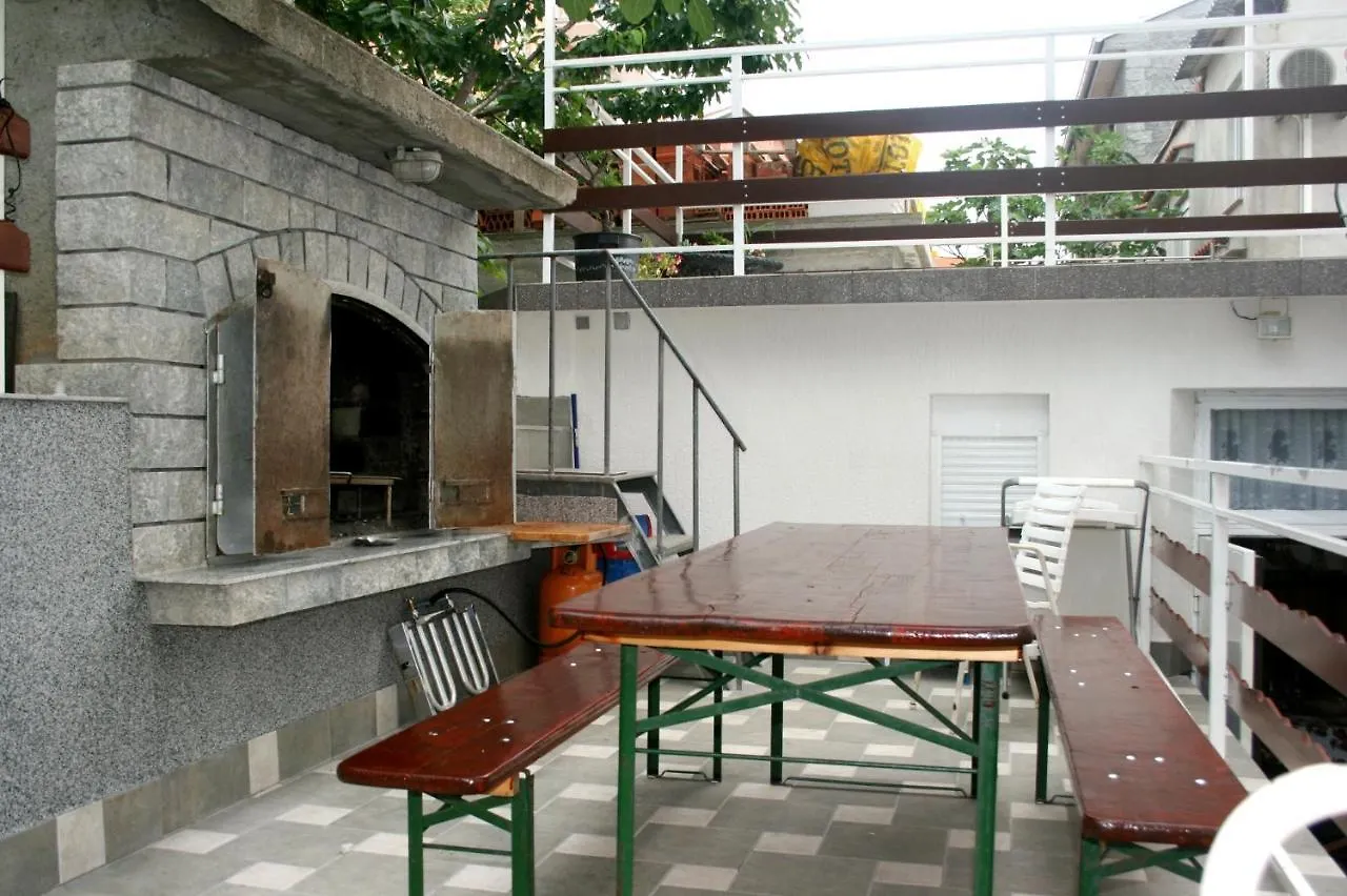 Apartment Crikvenica 5553B